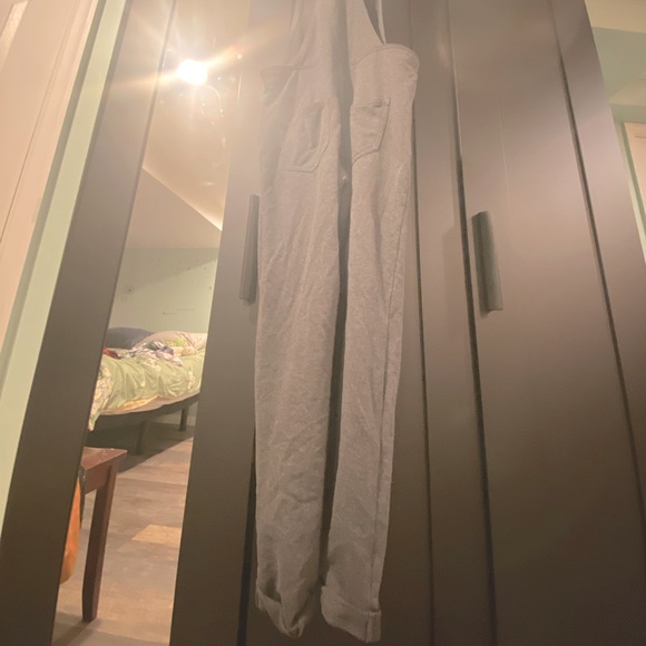 𝕮𝖔𝖒𝖋𝖔𝖗𝖙𝖆𝖇𝖑𝖊 𝖉𝖚𝖓𝖌𝖆𝖗𝖊𝖊 𝖘𝖊𝖙 𝖎𝖓 χѕ - Picture 4 of 4